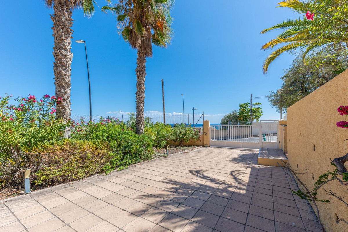 Huis te koop in Villajoyosa | 5 slaapkamers H5141050