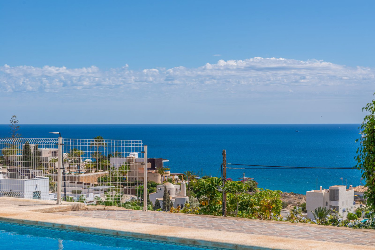 Huis te koop in Villajoyosa | 5 slaapkamers H5141050