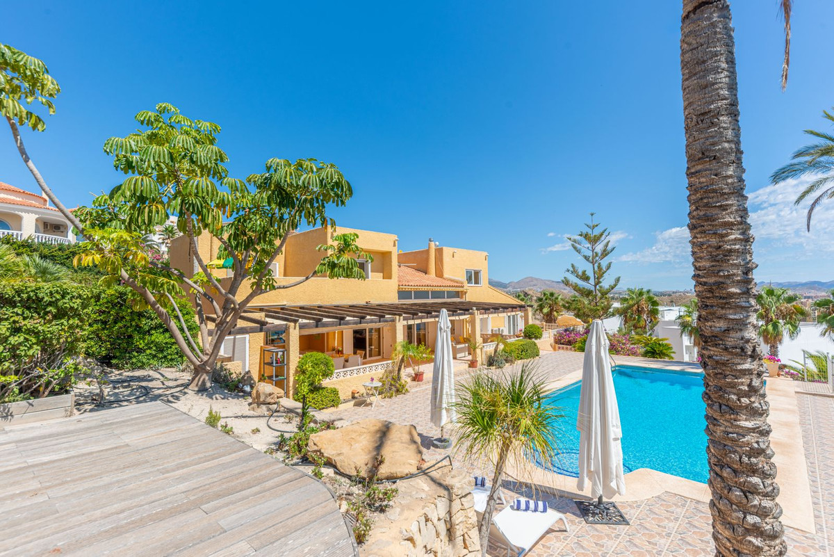 Huis te koop in Villajoyosa | 5 slaapkamers H5141050