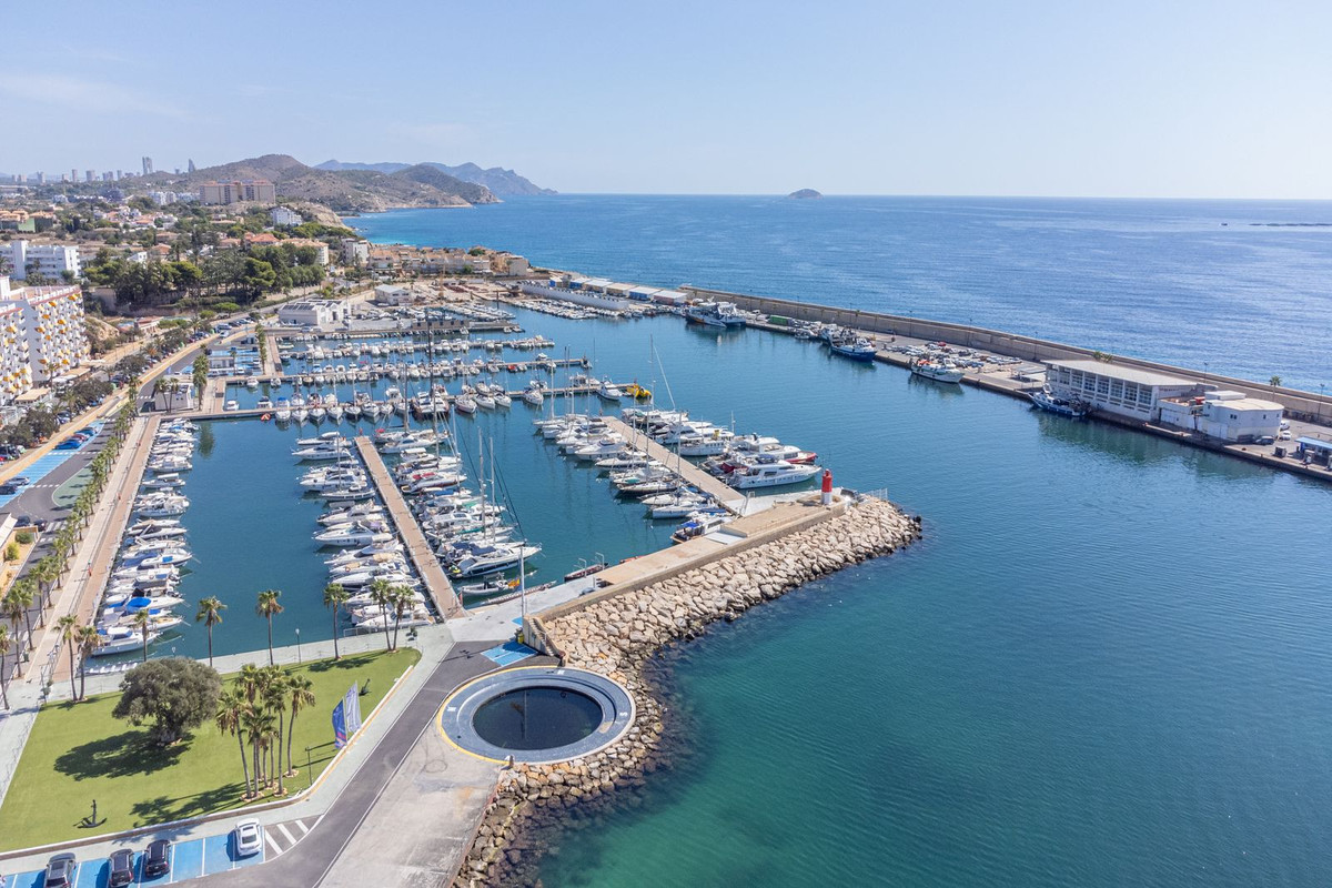 Huis te koop in Villajoyosa | 5 slaapkamers H5141050