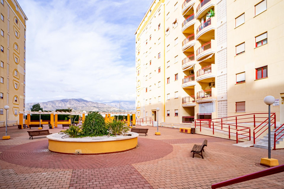 Appartement te koop in Villajoyosa | 1 slaapkamers H5258986