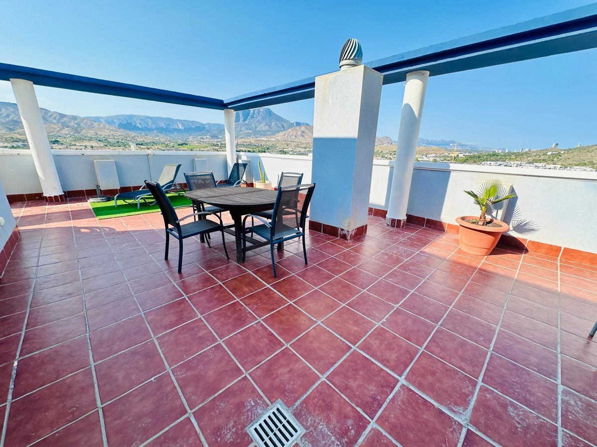 Penthouse te koop in Villajoyosa | 2 slaapkamers H5289976