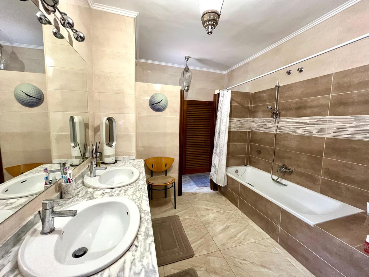 Property main view 33