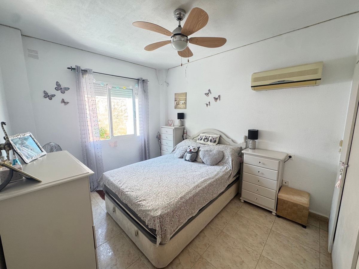 Huis te koop in Villamartin | 4 slaapkamers H5147230