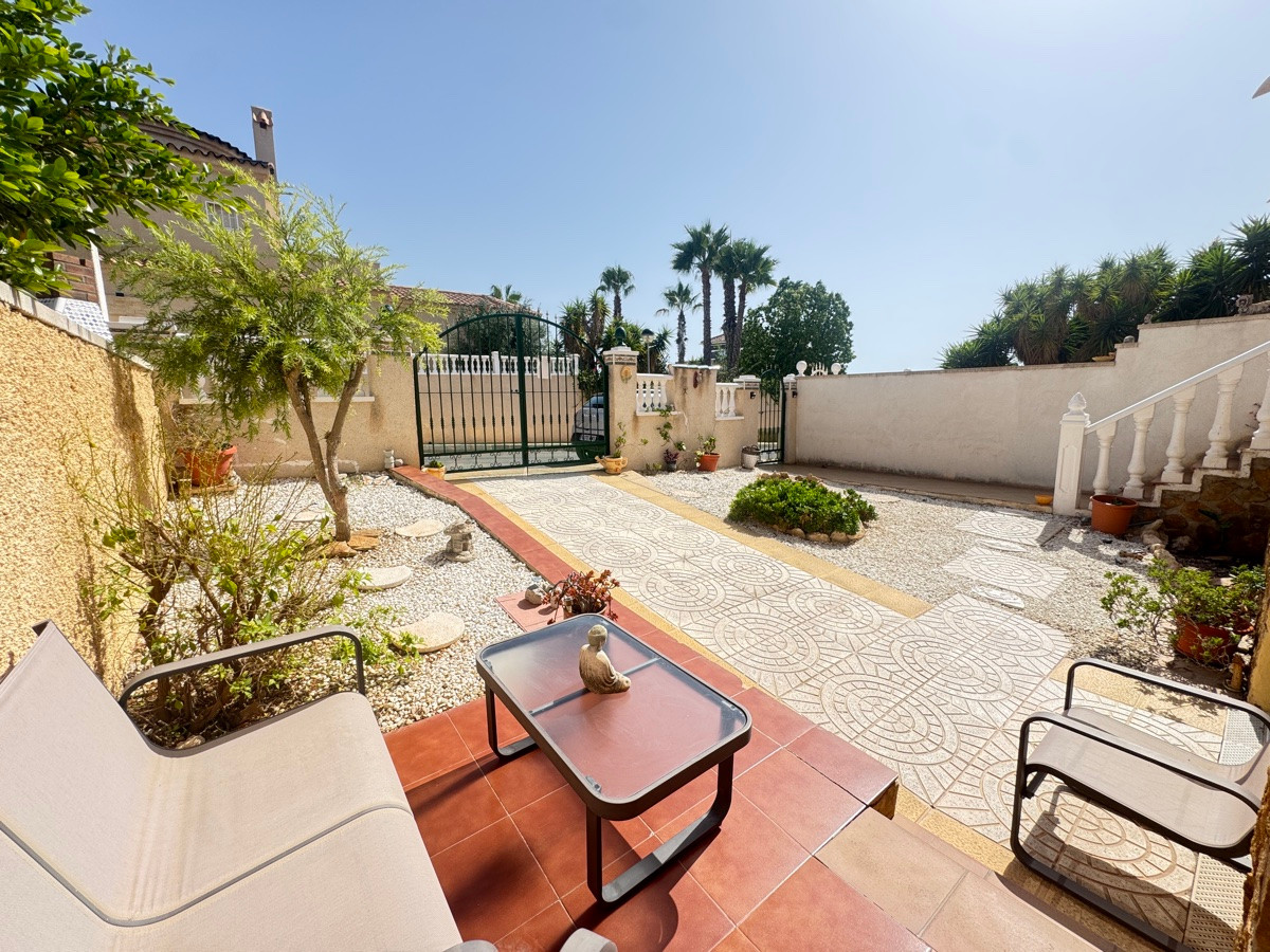 Huis te koop in Villamartin | 4 slaapkamers H5147230