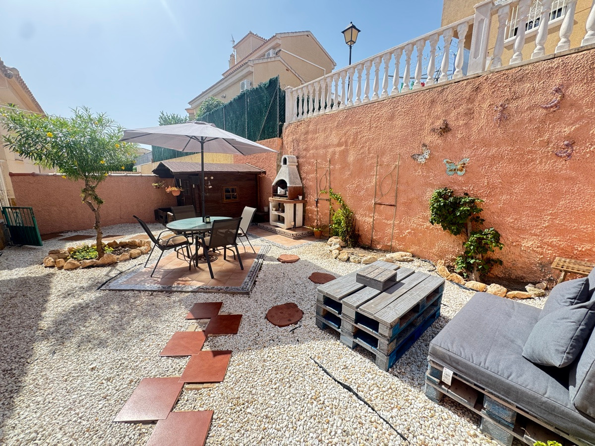 Huis te koop in Villamartin | 4 slaapkamers H5147230