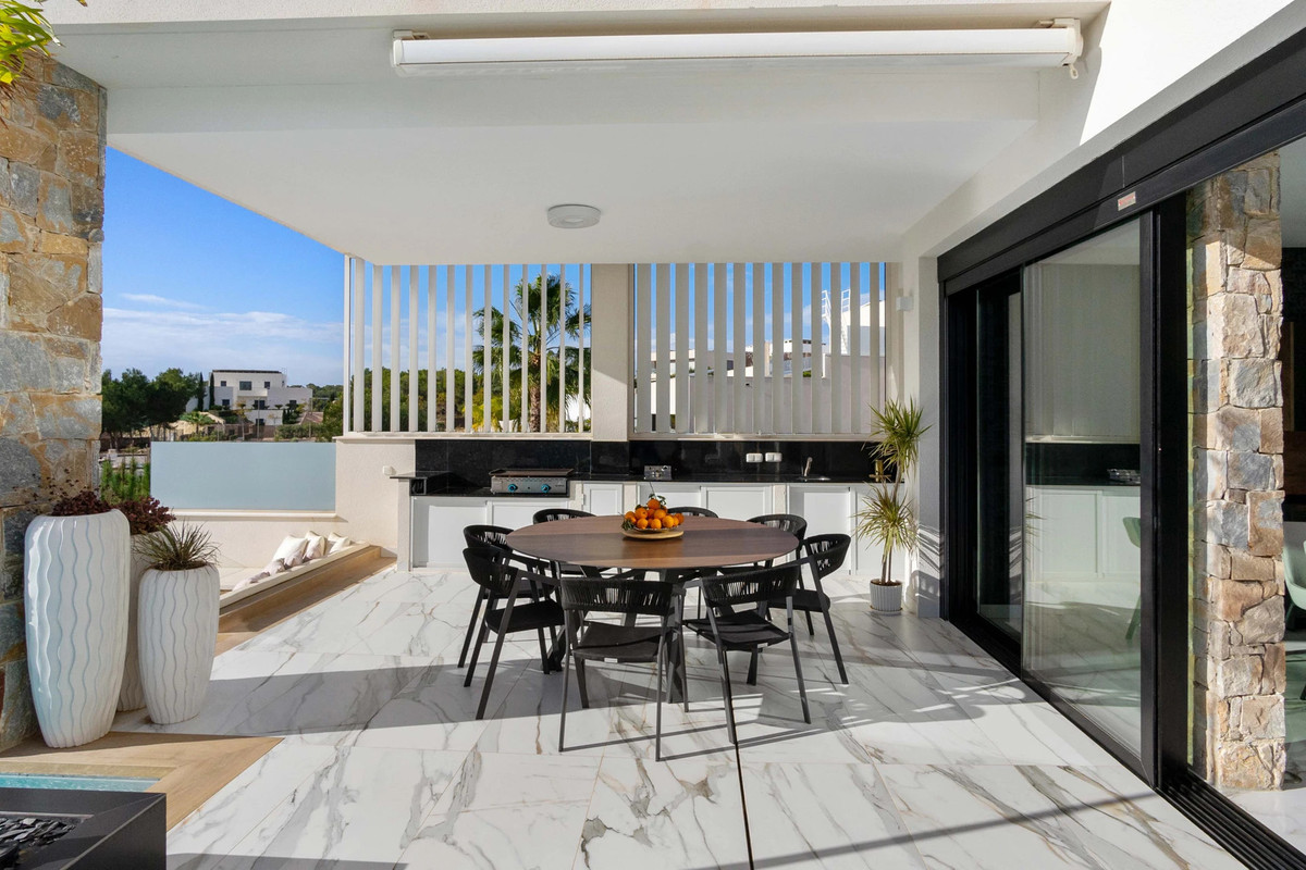 Huis te koop in Villamartin | 4 slaapkamers H5235817