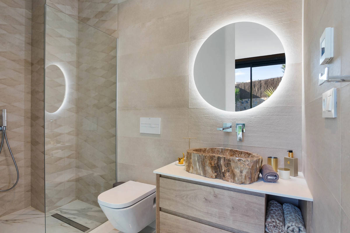 Huis te koop in Villamartin | 4 slaapkamers H5235817