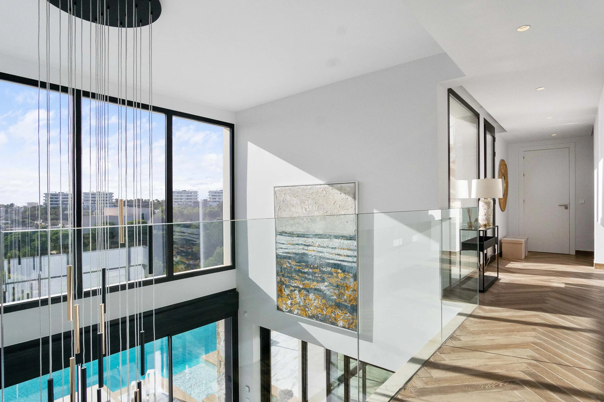 Huis te koop in Villamartin | 4 slaapkamers H5235817