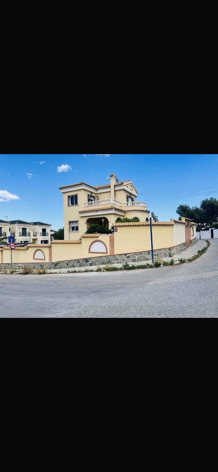 Huis te koop in Villamartin | 3 slaapkamers H5236531