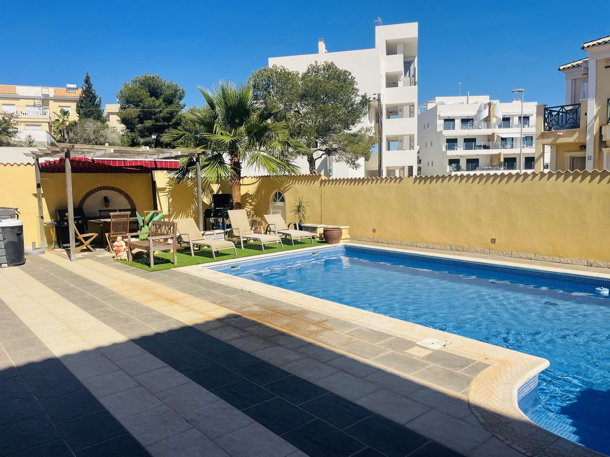 Huis te koop in Villamartin | 3 slaapkamers H5236531