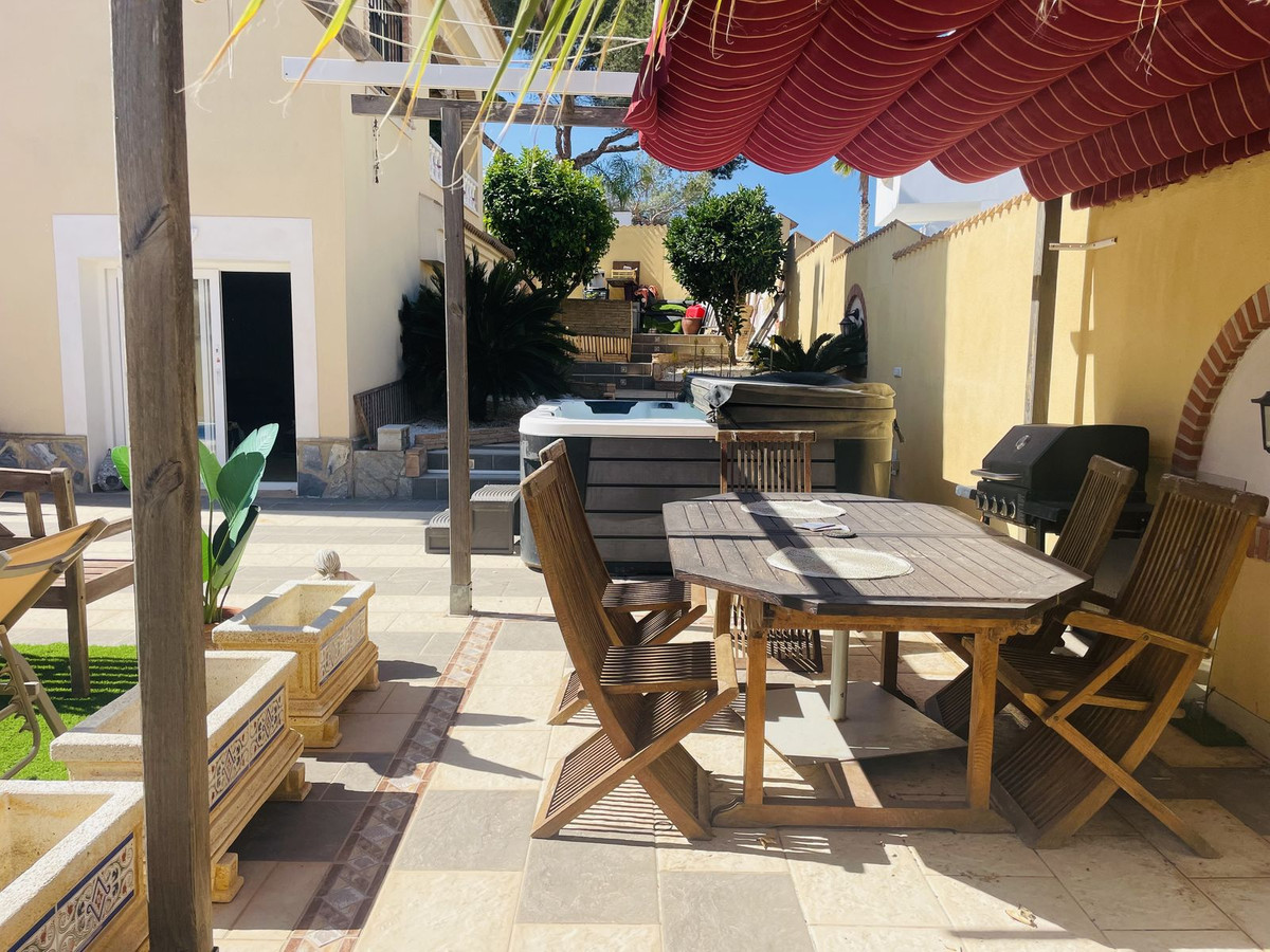 Huis te koop in Villamartin | 3 slaapkamers H5236531