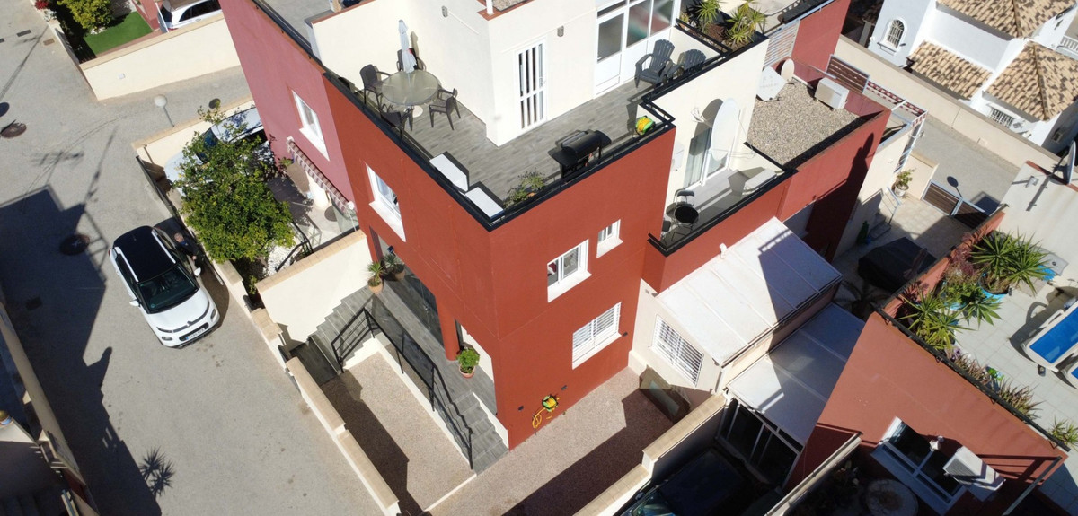 Huis te koop in Villamartin | 3 slaapkamers H5306308