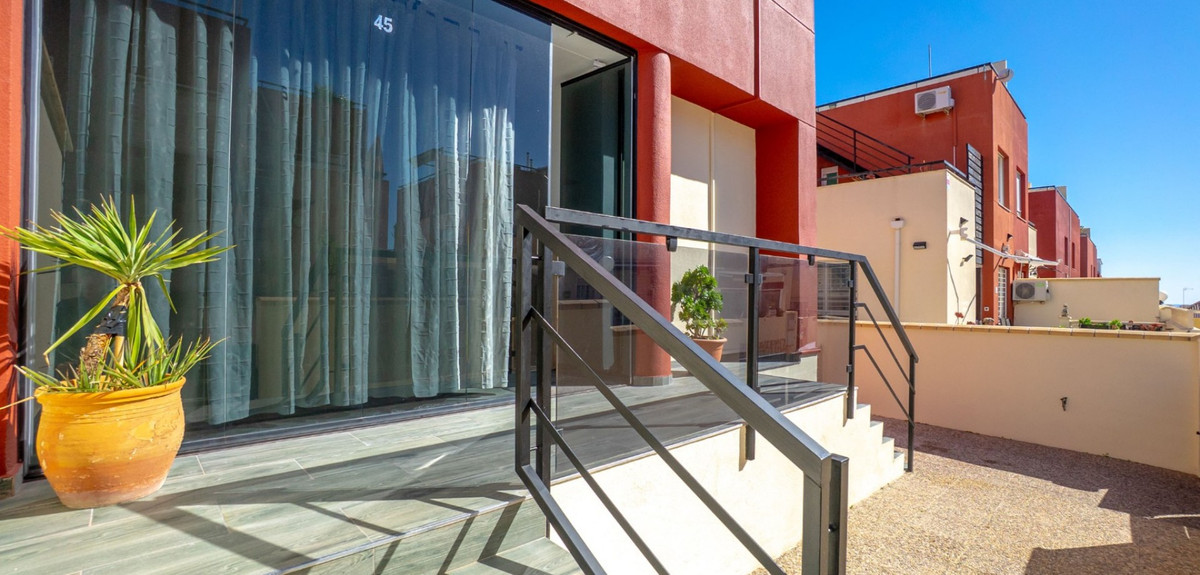 Huis te koop in Villamartin | 3 slaapkamers H5306308