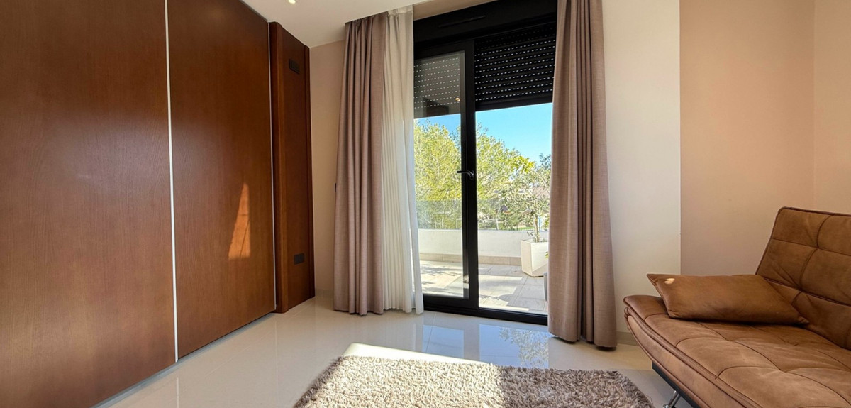 Huis te koop in Villamartin | 3 slaapkamers H5310451