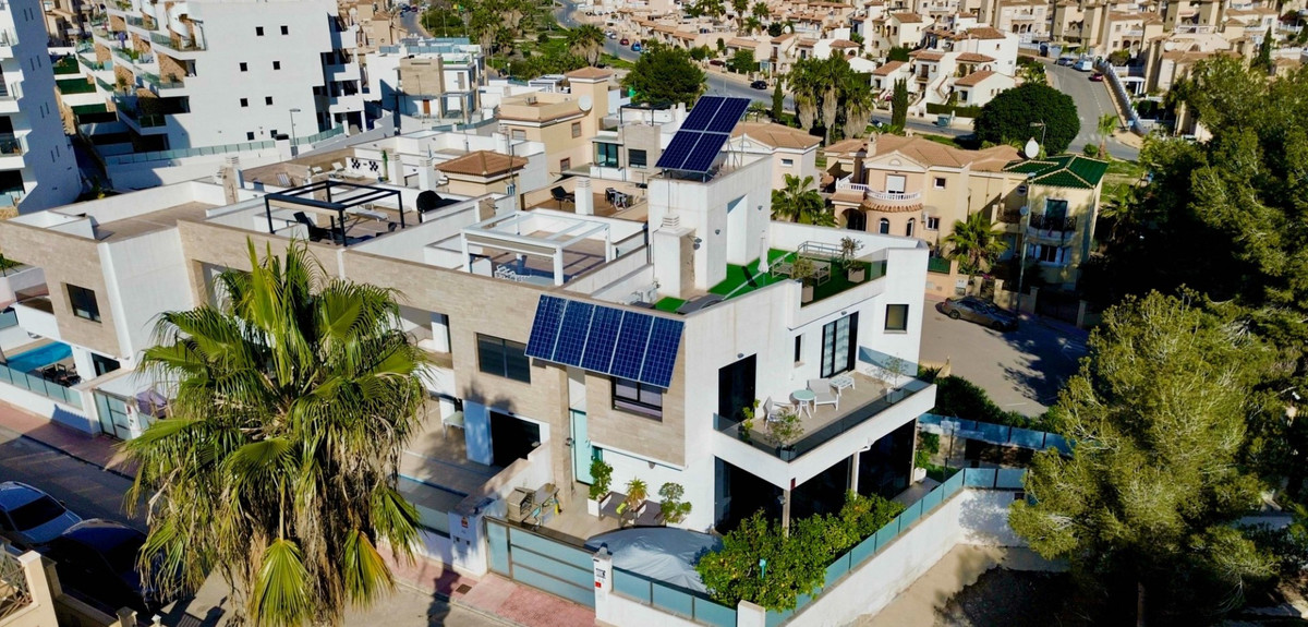 Huis te koop in Villamartin | 3 slaapkamers H5310451