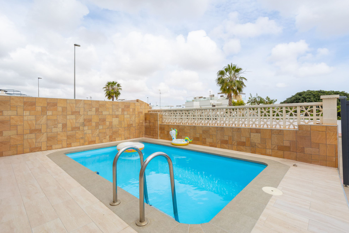 Property main view 33