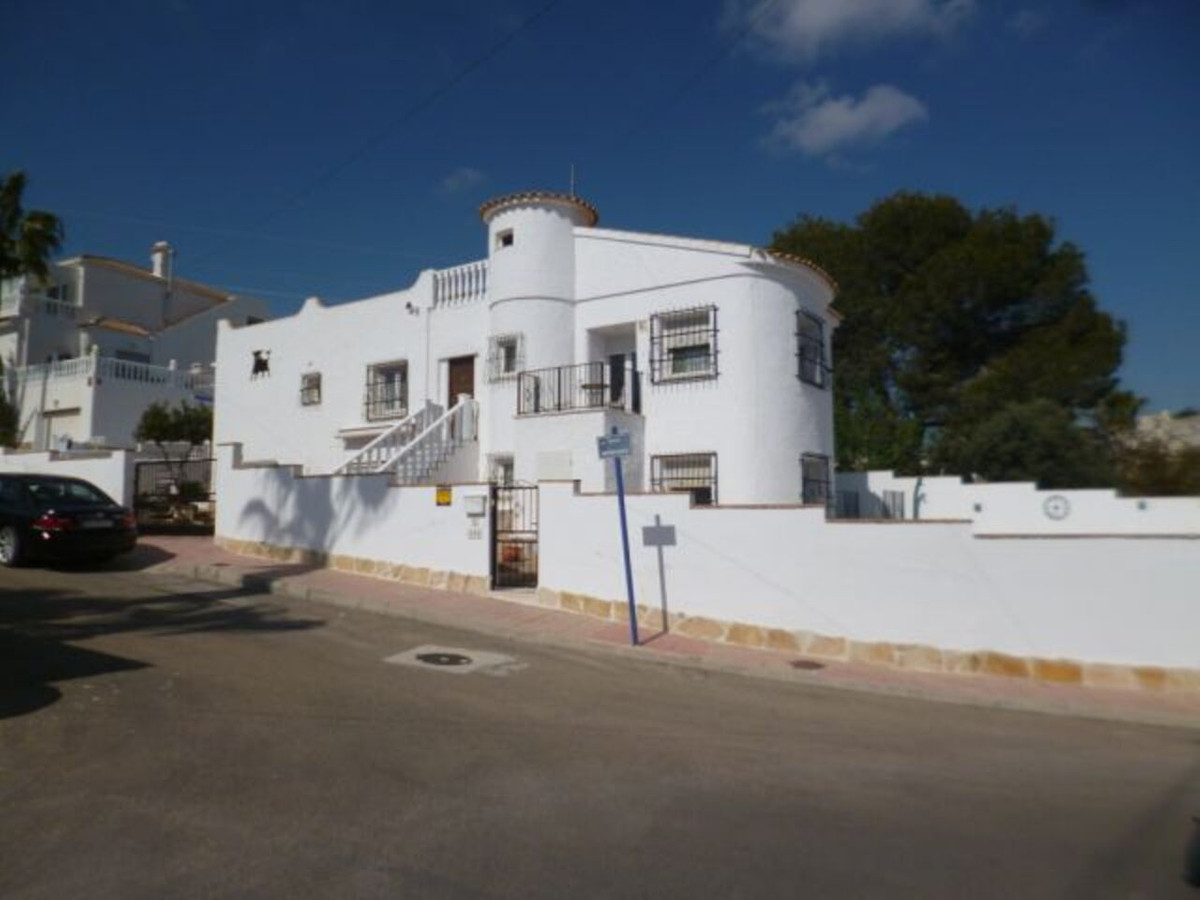 Huis te koop in Villamartin | 5 slaapkamers H5342869