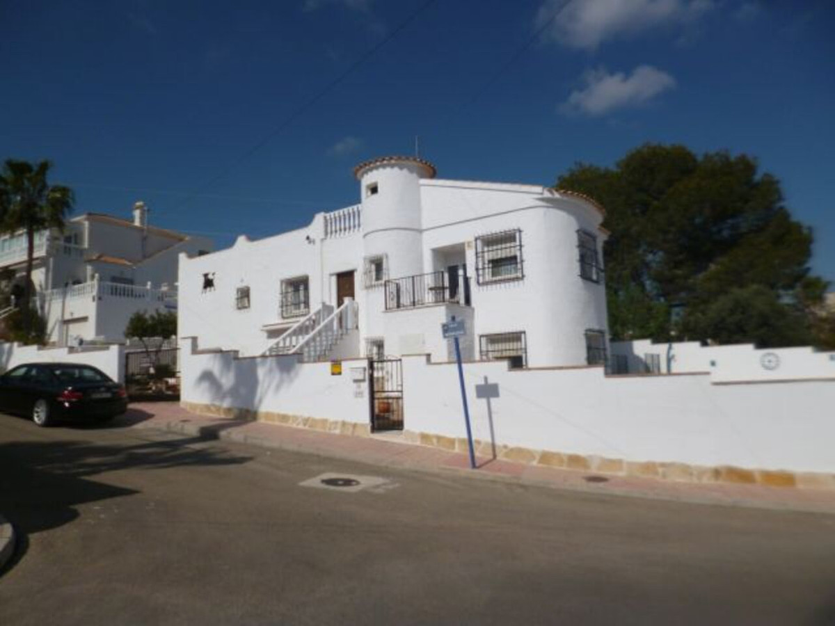 Huis te koop in Villamartin | 5 slaapkamers H5342869