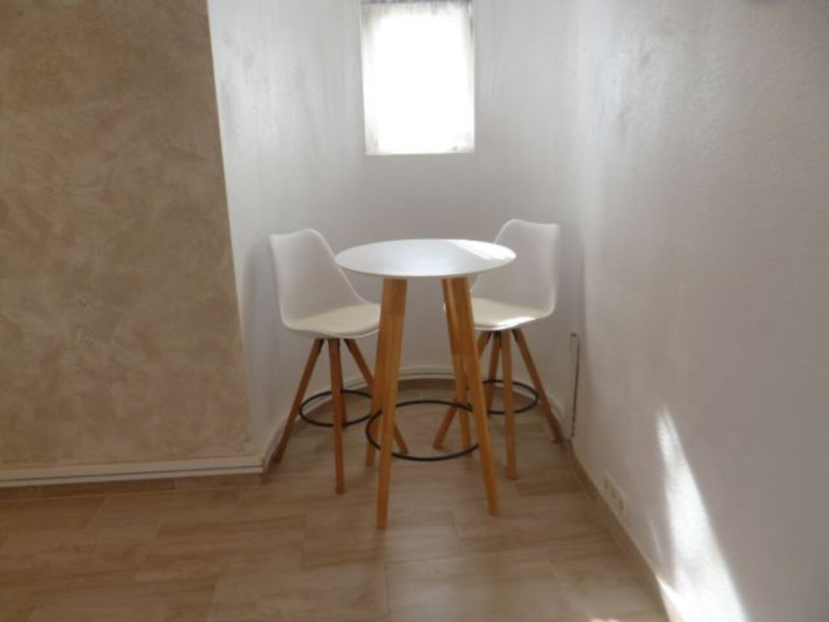 Huis te koop in Villamartin | 5 slaapkamers H5342869