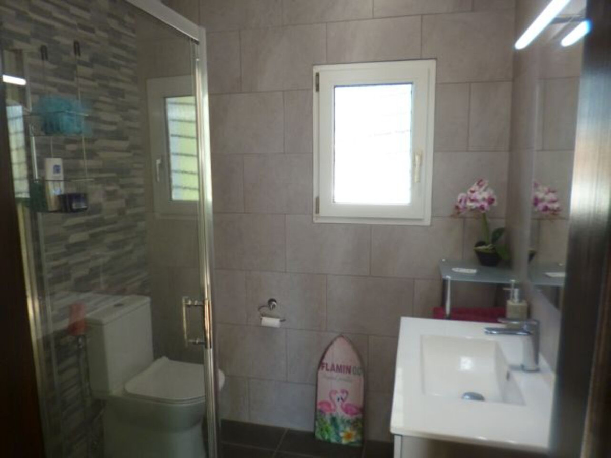 Huis te koop in Villamartin | 5 slaapkamers H5342869