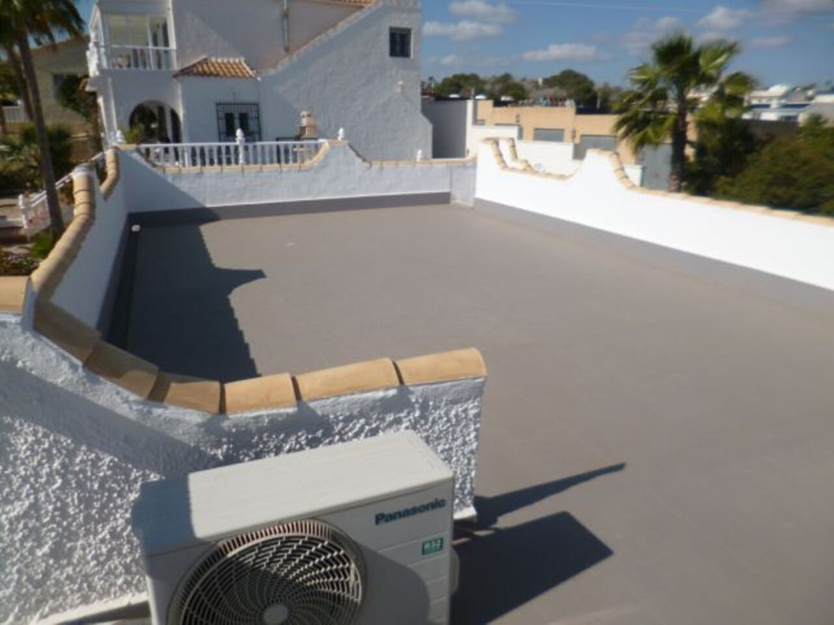 Huis te koop in Villamartin | 5 slaapkamers H5342869