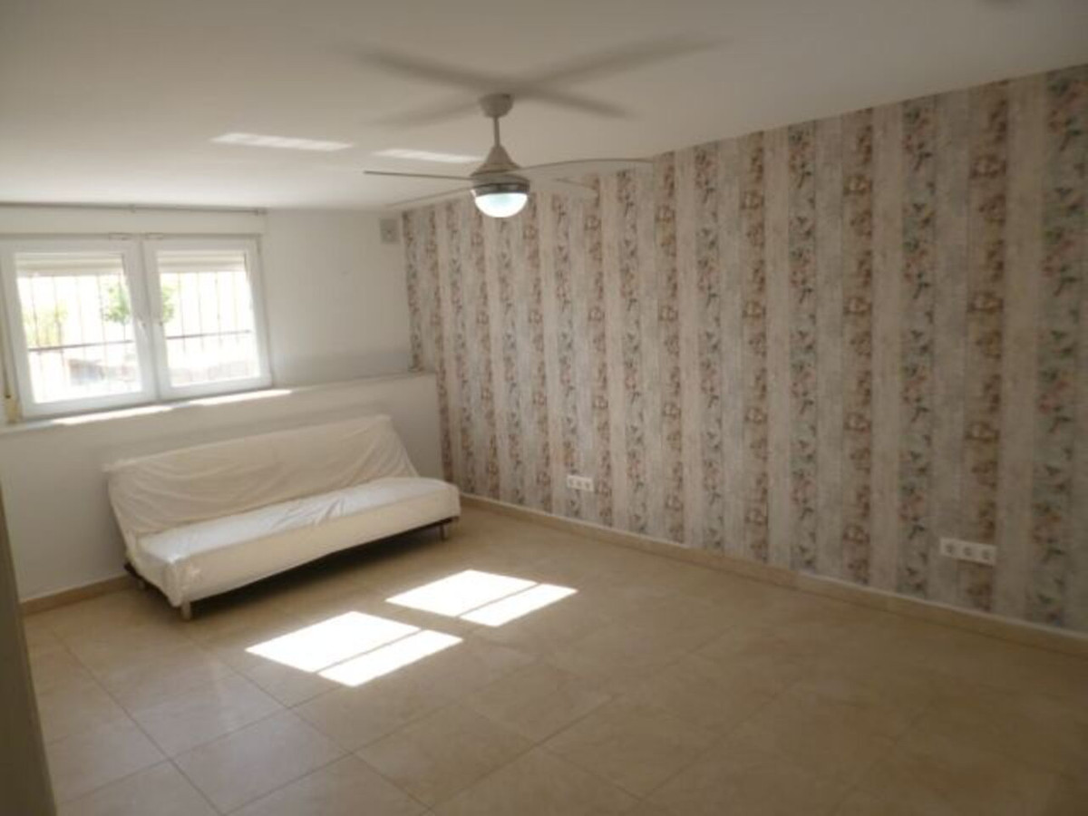 Huis te koop in Villamartin | 5 slaapkamers H5342869