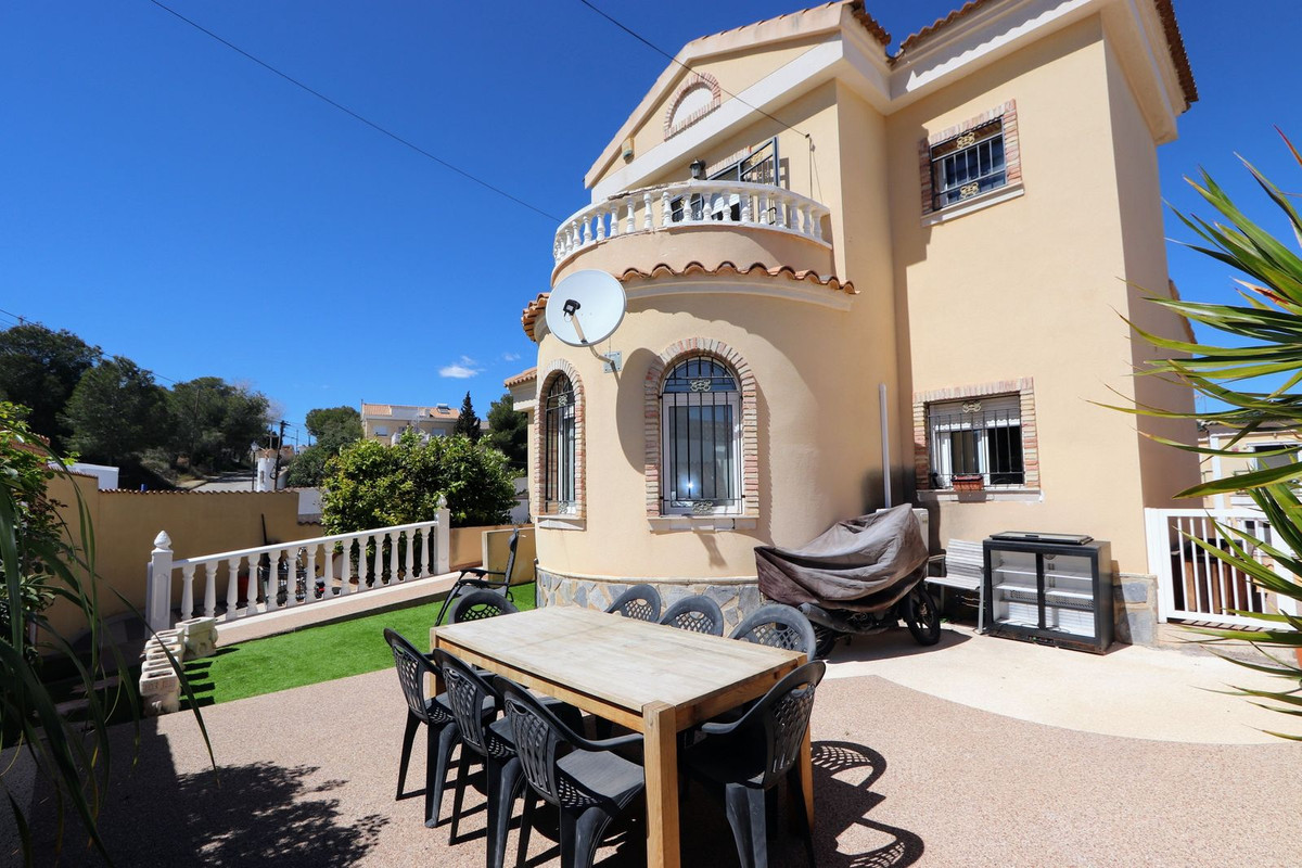 Huis te koop in Villamartin | 3 slaapkamers H5355022