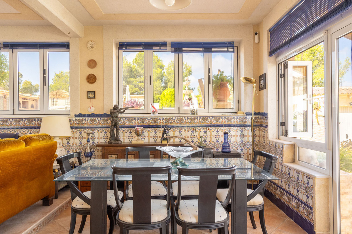 Huis te koop in Villamartin | 4 slaapkamers H5355544