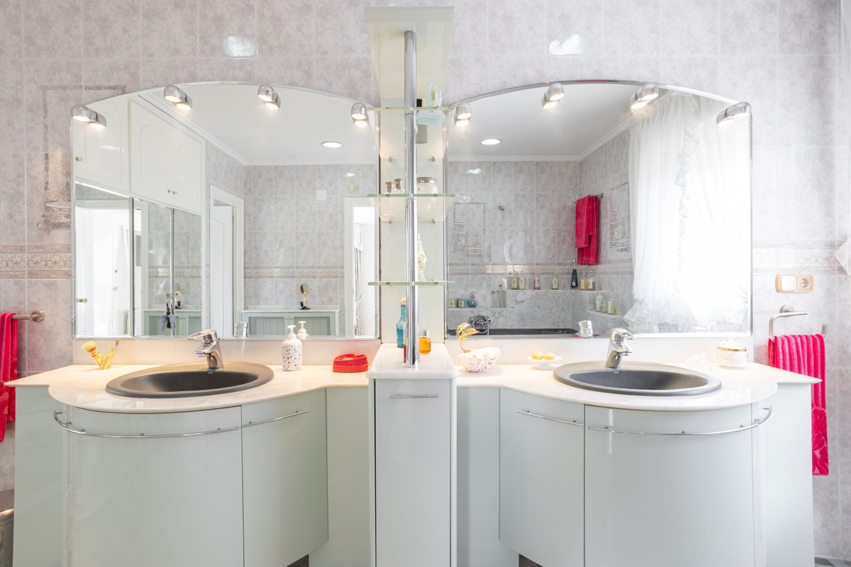 Huis te koop in Villamartin | 4 slaapkamers H5355544