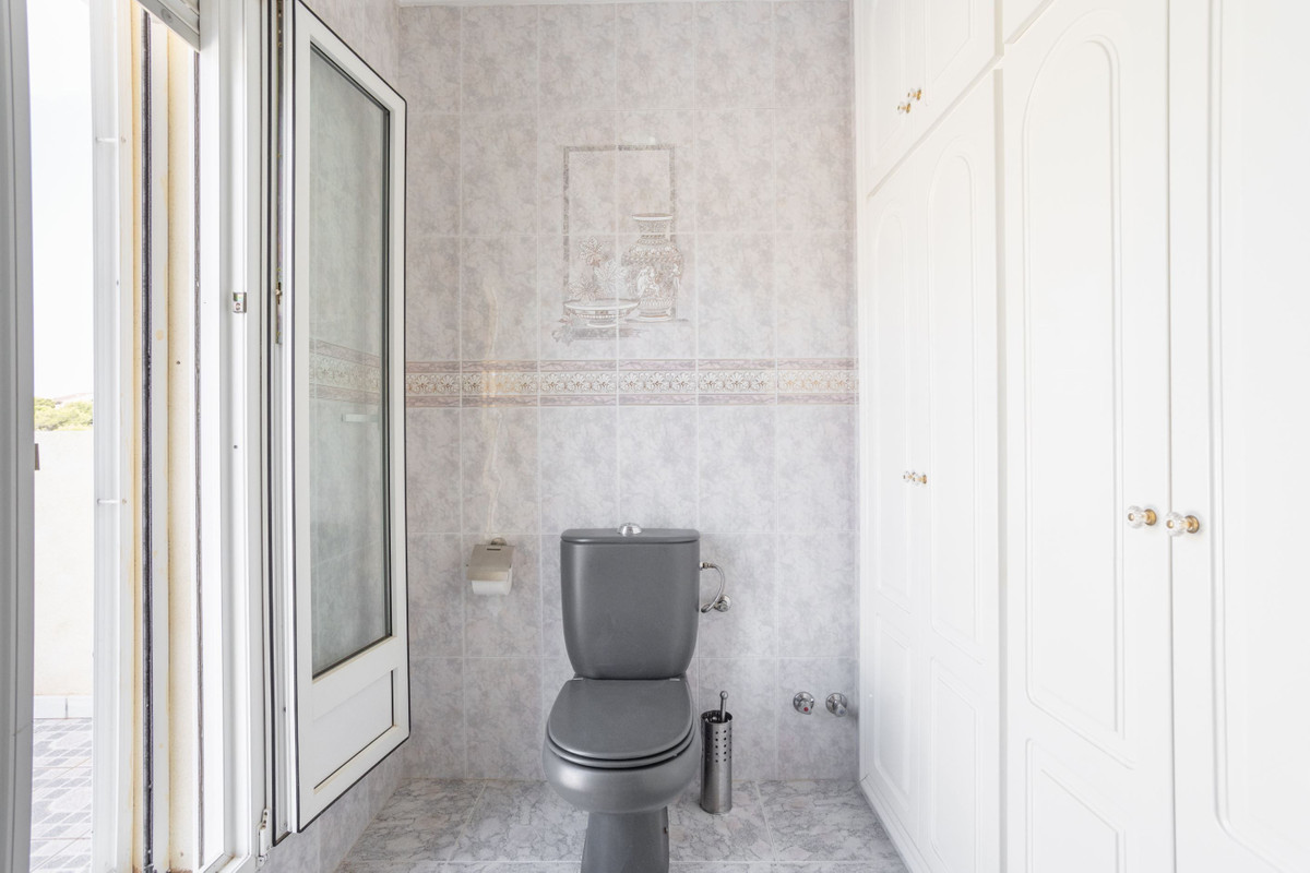 Huis te koop in Villamartin | 4 slaapkamers H5355544