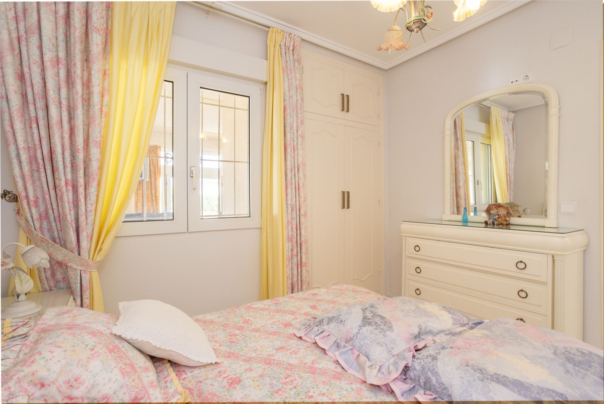 Huis te koop in Villamartin | 4 slaapkamers H5355544