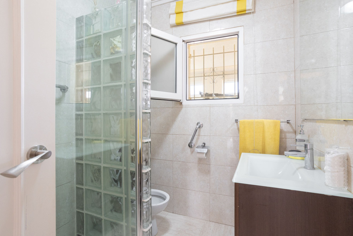 Huis te koop in Villamartin | 4 slaapkamers H5355544