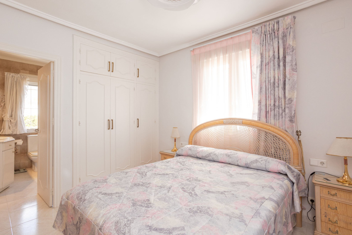 Huis te koop in Villamartin | 4 slaapkamers H5355544