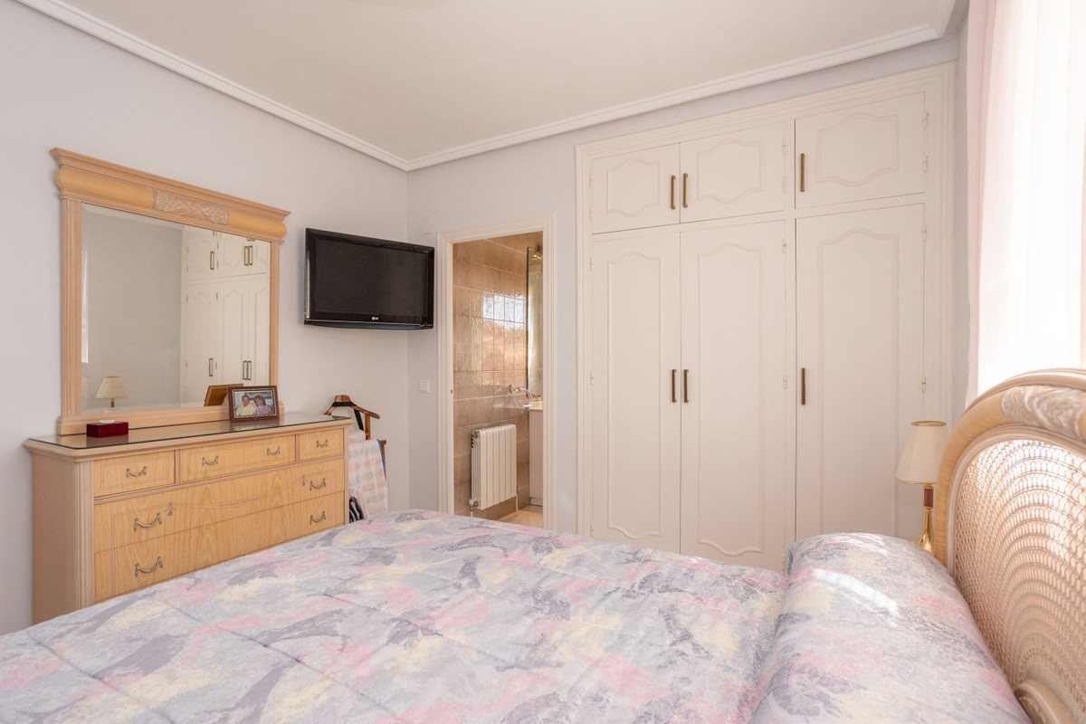 Huis te koop in Villamartin | 4 slaapkamers H5355544