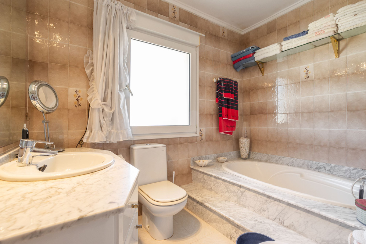 Huis te koop in Villamartin | 4 slaapkamers H5355544