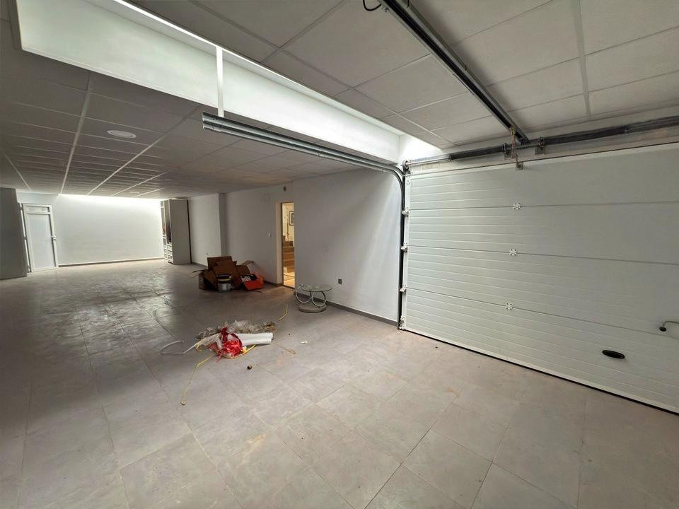 Property main view 44