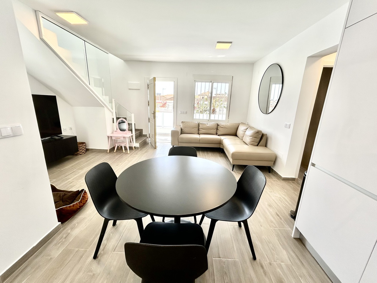 Huis te koop in Villamartin | 5 slaapkamers H5357794