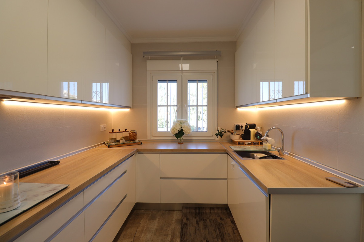 Huis te koop in Villamartin | 4 slaapkamers H5364334