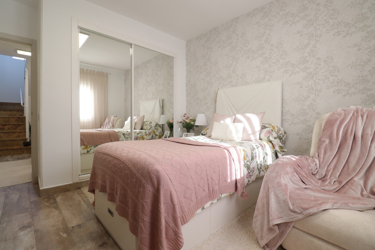 Huis te koop in Villamartin | 4 slaapkamers H5364334