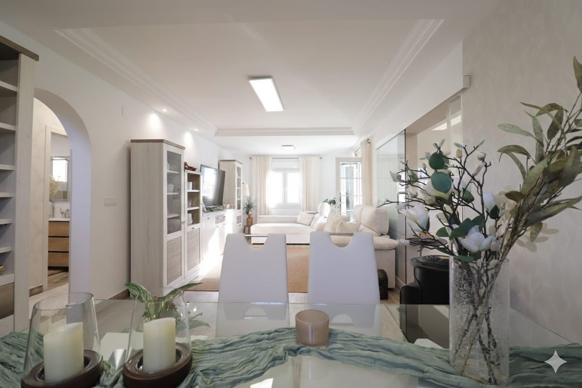 Huis te koop in Villamartin | 4 slaapkamers H5364334