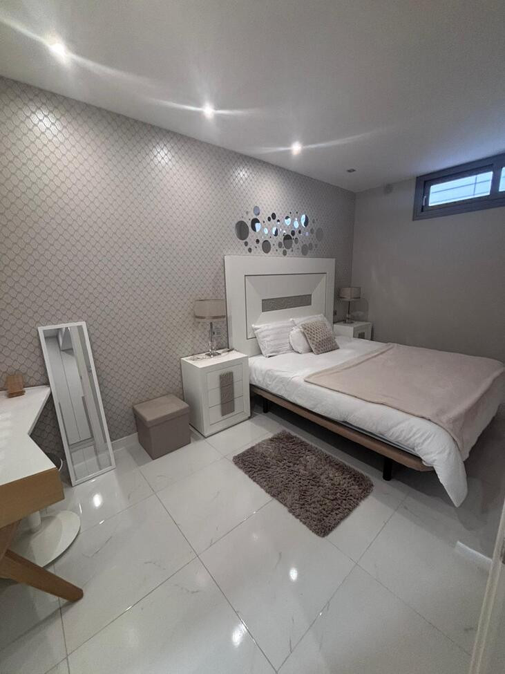 Huis te koop in Villamartin | 5 slaapkamers H5366326