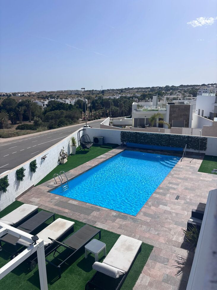 Huis te koop in Villamartin | 5 slaapkamers H5366326