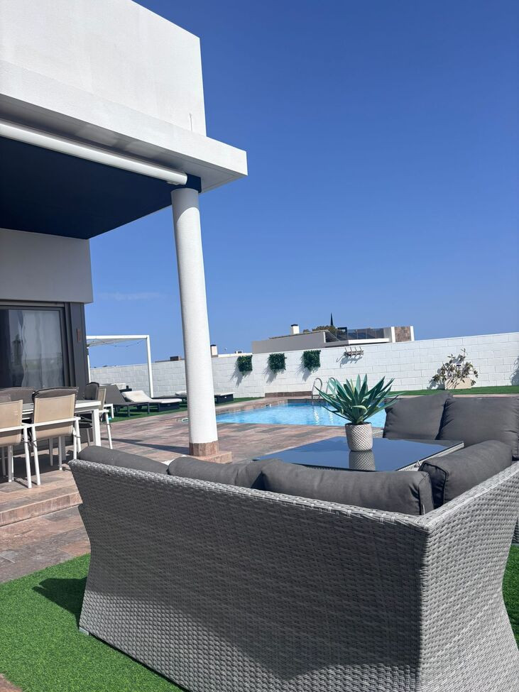 Huis te koop in Villamartin | 5 slaapkamers H5366326