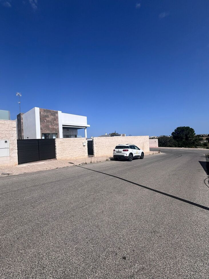 Huis te koop in Villamartin | 5 slaapkamers H5366326