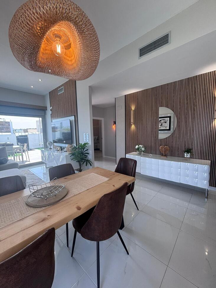 Huis te koop in Villamartin | 5 slaapkamers H5366326