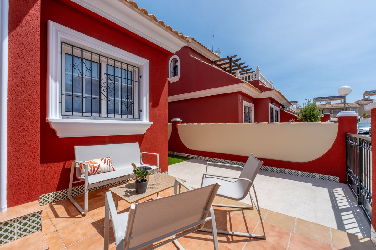 Huis te koop in Villamartin | 3 slaapkamers H5368045