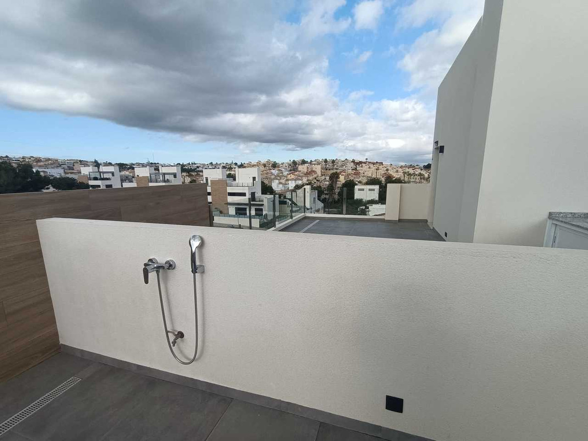 Property main view 33