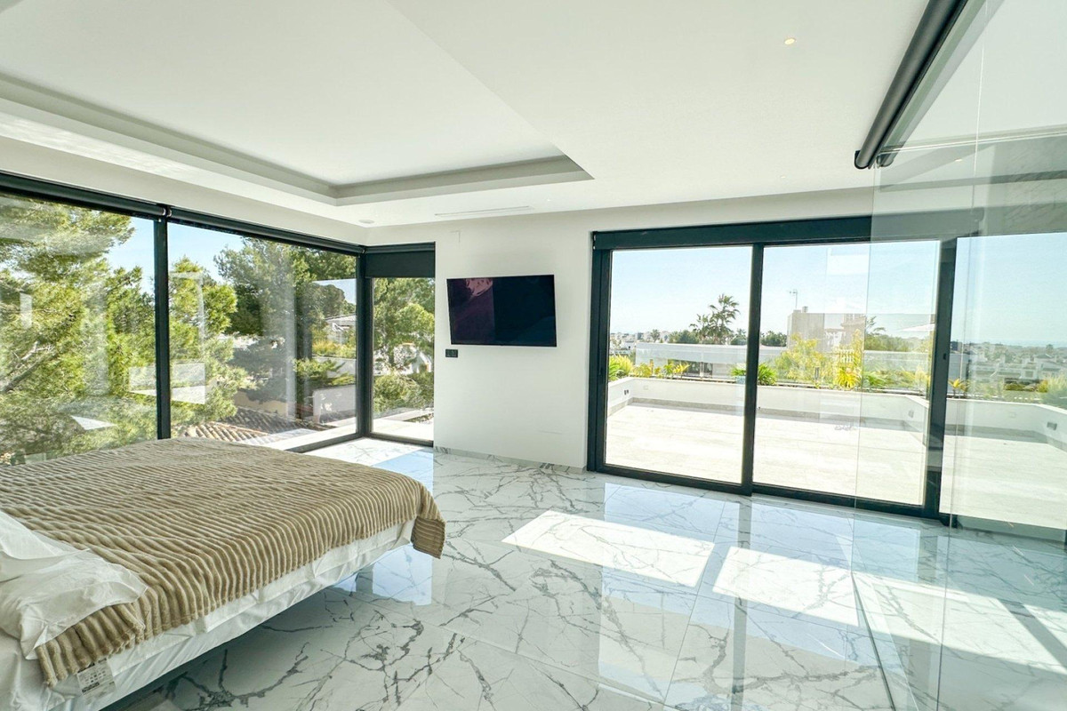 Huis te koop in Villamartin | 4 slaapkamers H5372506