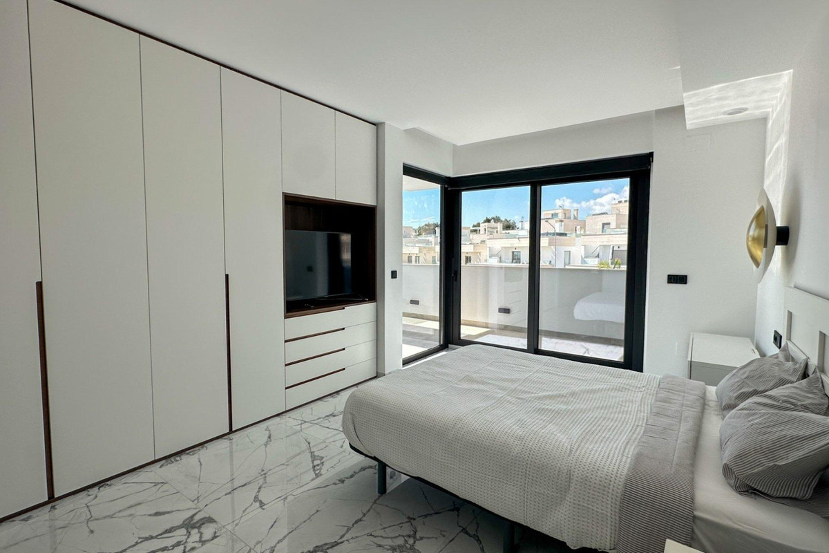 Huis te koop in Villamartin | 4 slaapkamers H5372506
